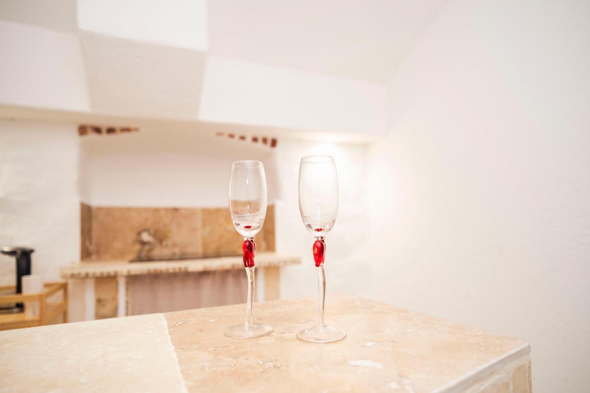 Le Temple D'Aphrodite, Appartement Avec Spa Βιέν Εξωτερικό φωτογραφία
