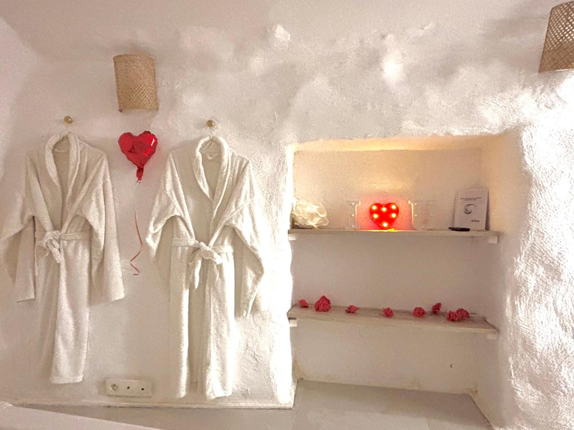 Le Temple D'Aphrodite, Appartement Avec Spa Βιέν Εξωτερικό φωτογραφία